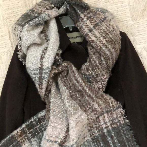 Waverly blanket scarf in neutrals brown & cream - Picture 2 of 13